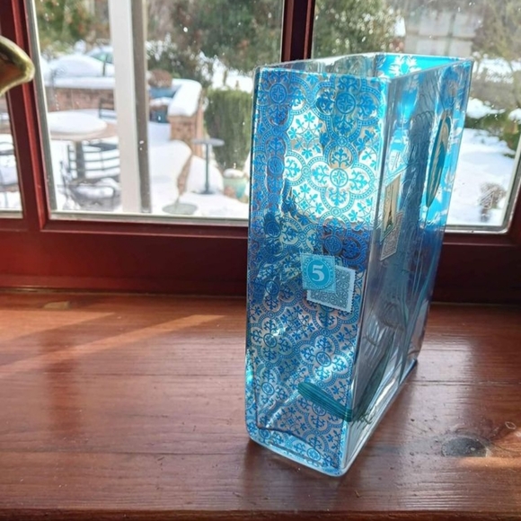 Blue Bird / Floral Glass Hand Painted Vintage Vase - Picture 5 of 8